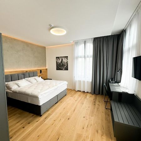 Jan Maria Hotel Ostrava Bagian luar foto